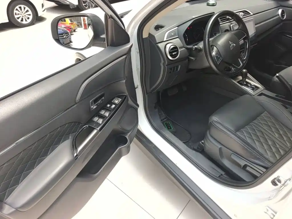 Mitsubishi Jinxuan ASX 2020 — фото 16