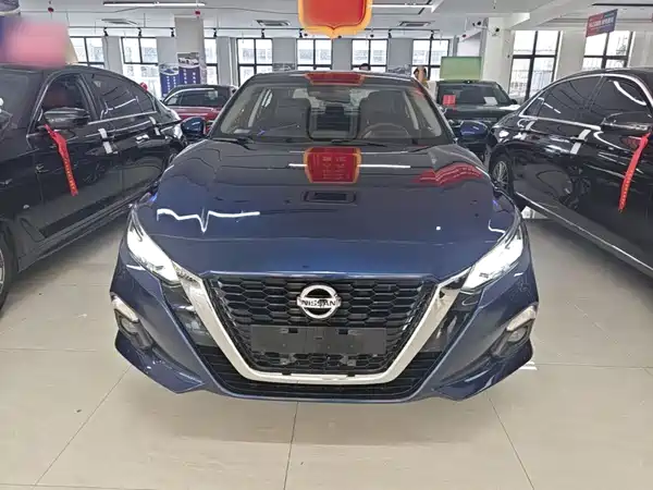 Nissan Teana 2021
