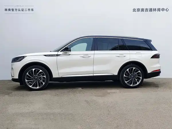 Lincoln Aviator 2026