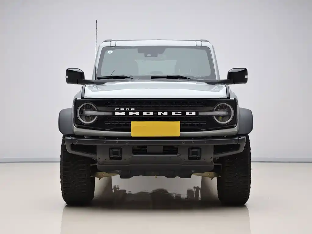 Ford Bronco 2025 — фото 2
