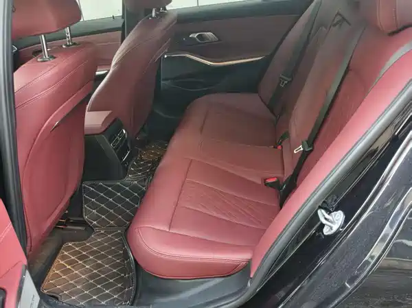 BMW 3 Series 2024