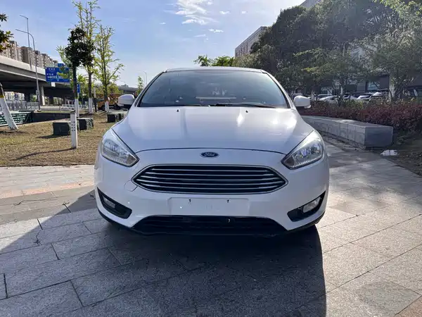 Ford Focus 2015