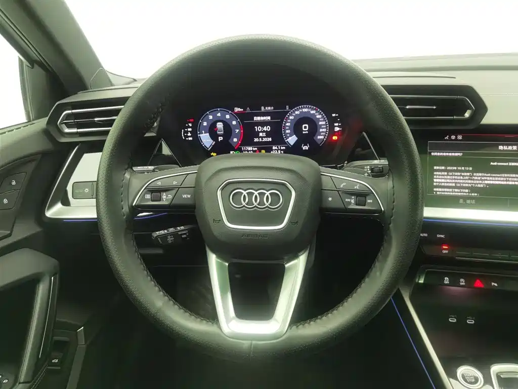 Audi A3 2025 — фото 11