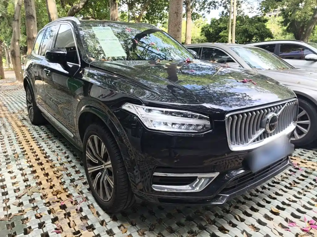 Volvo XC90 2023 — фото 4