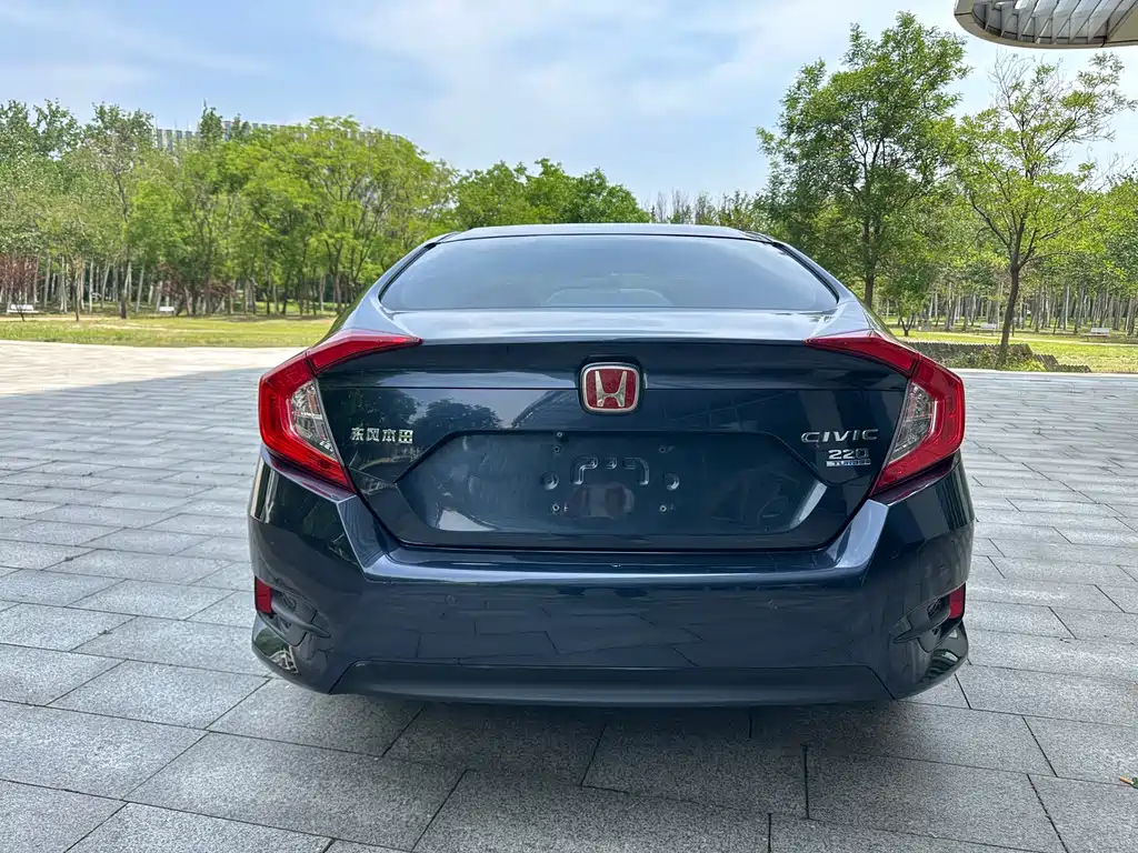 Honda Civic 2017 — фото 5