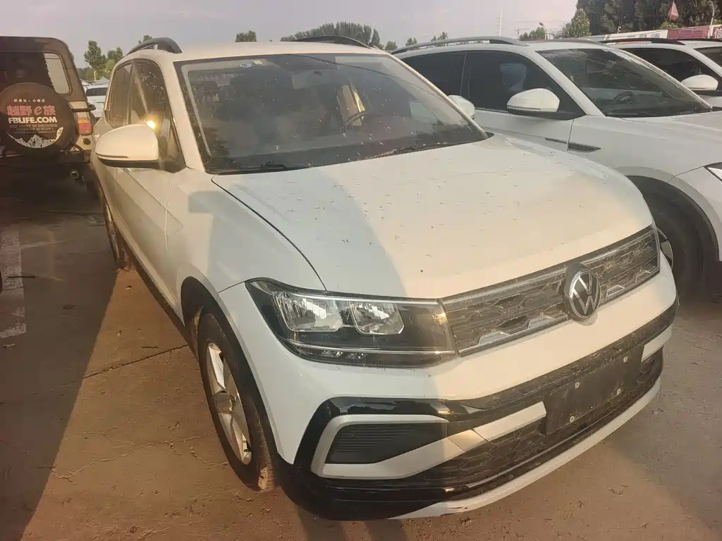 Volkswagen T-Cross 2023 — фото 3