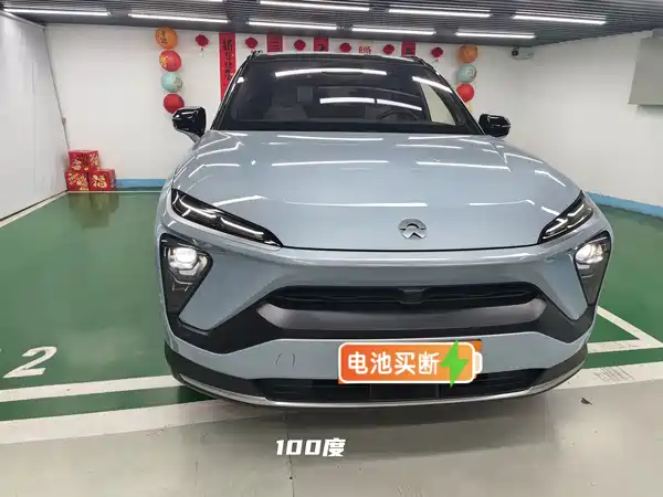 NIO ES6 2020