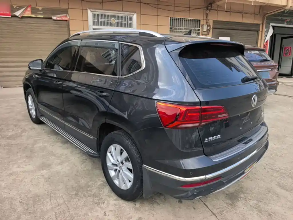 Volkswagen Tharu 2020