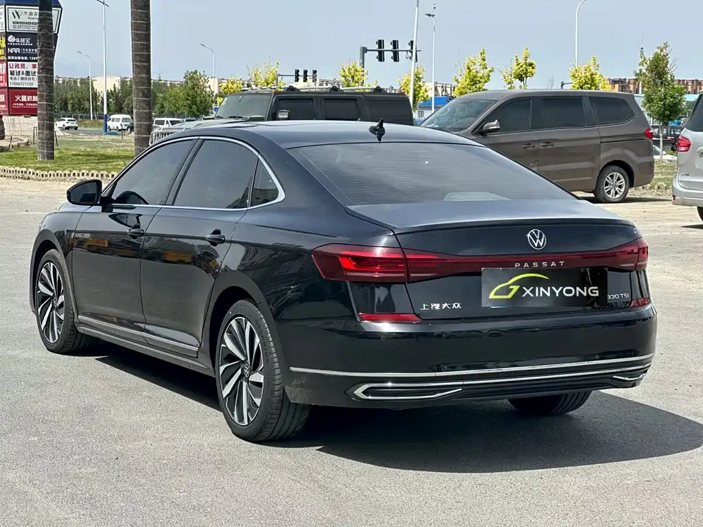 Volkswagen Passat 2021