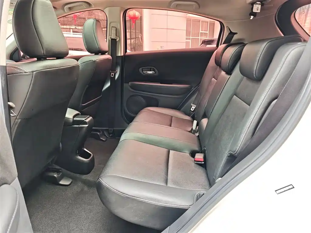 Honda Vezel 2017 — фото 24