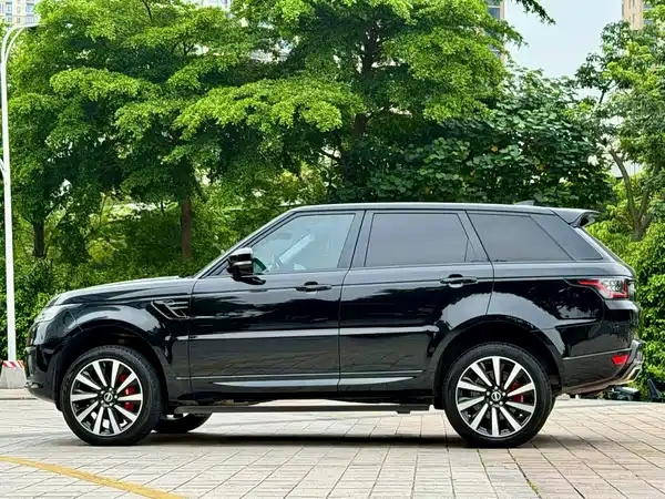 Land Rover Range Rover Sport 2021