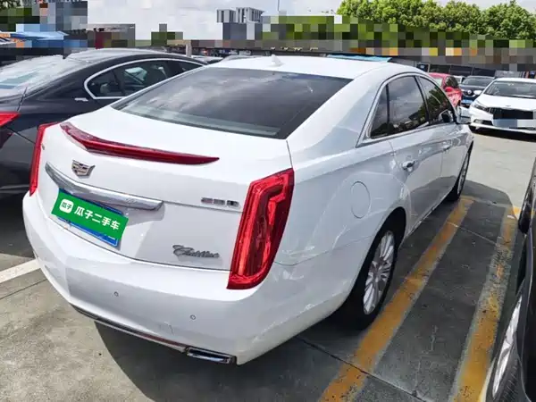 Cadillac XTS 2016