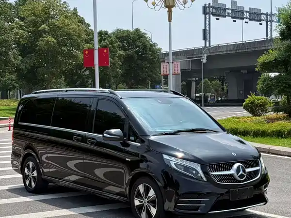 Mercedes-Benz V-Class 2021