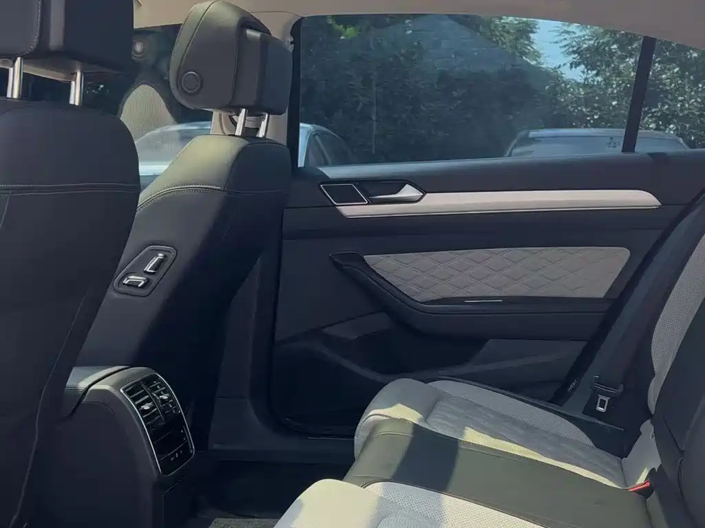 Volkswagen Magotan 2023