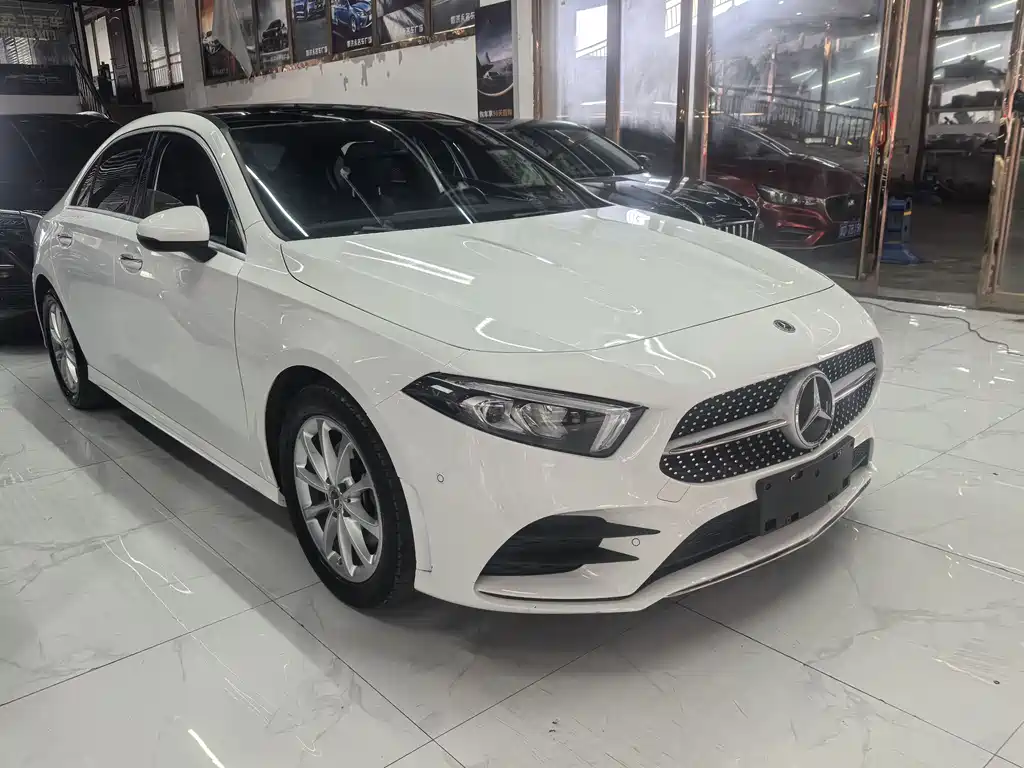 Mercedes-Benz A-Class 2021 — фото 3
