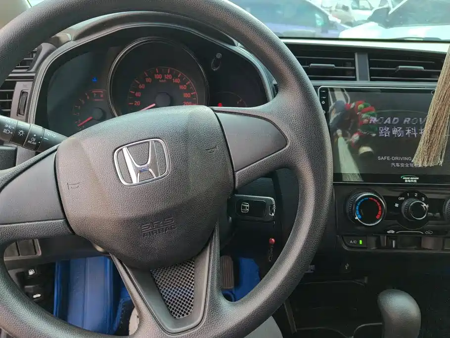 Honda Fit 2019 — фото 12