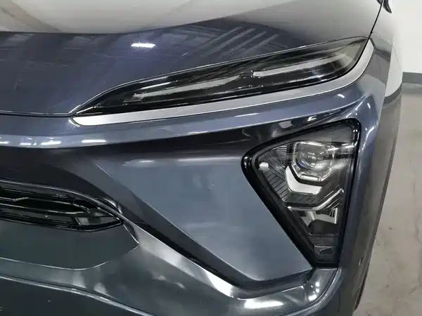 NIO ES6 2021
