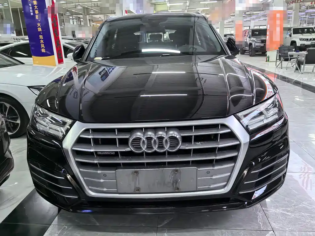 Audi Q5L 2019 — фото 2