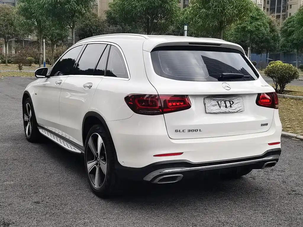 Mercedes-Benz GLC 2022 — фото 18