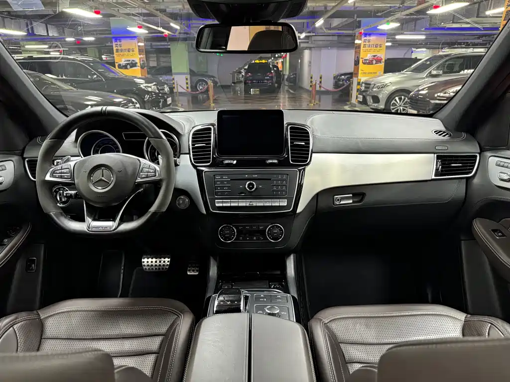 Mercedes-Benz GLE AMG 2016 — фото 23