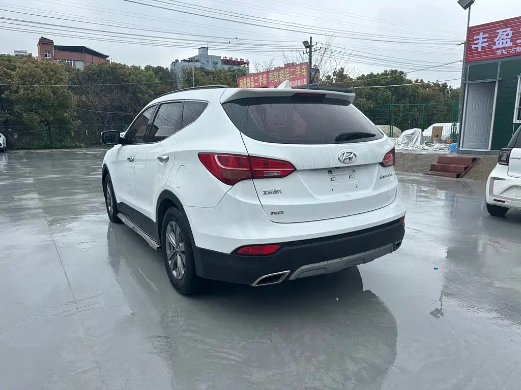 Hyundai Santa Fe 2016 — фото 21
