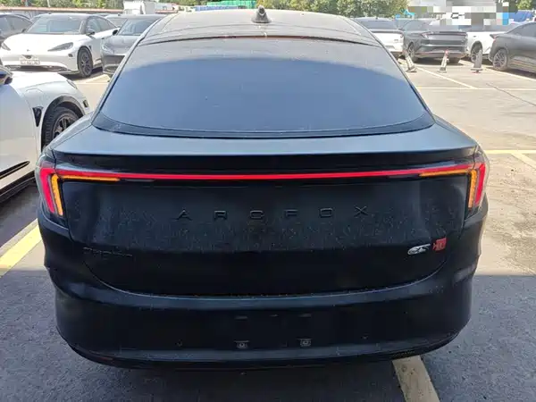 Arcfox Alpha S 2023