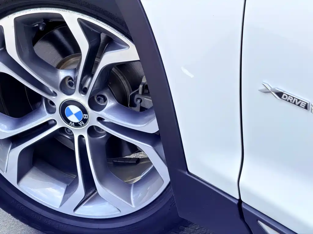 BMW X4 2016 — фото 19
