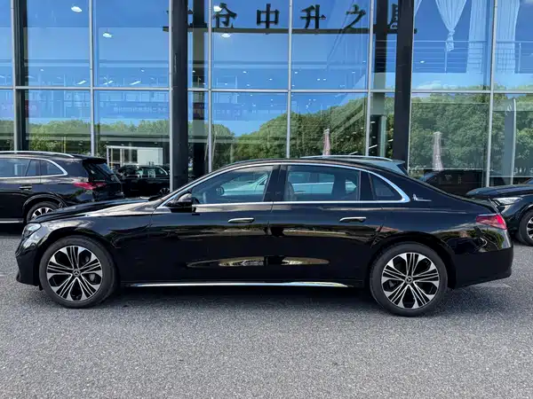 Mercedes-Benz E-Class 2026