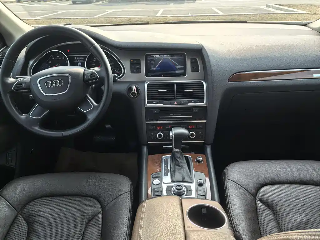 Audi Q7 2015 — фото 12