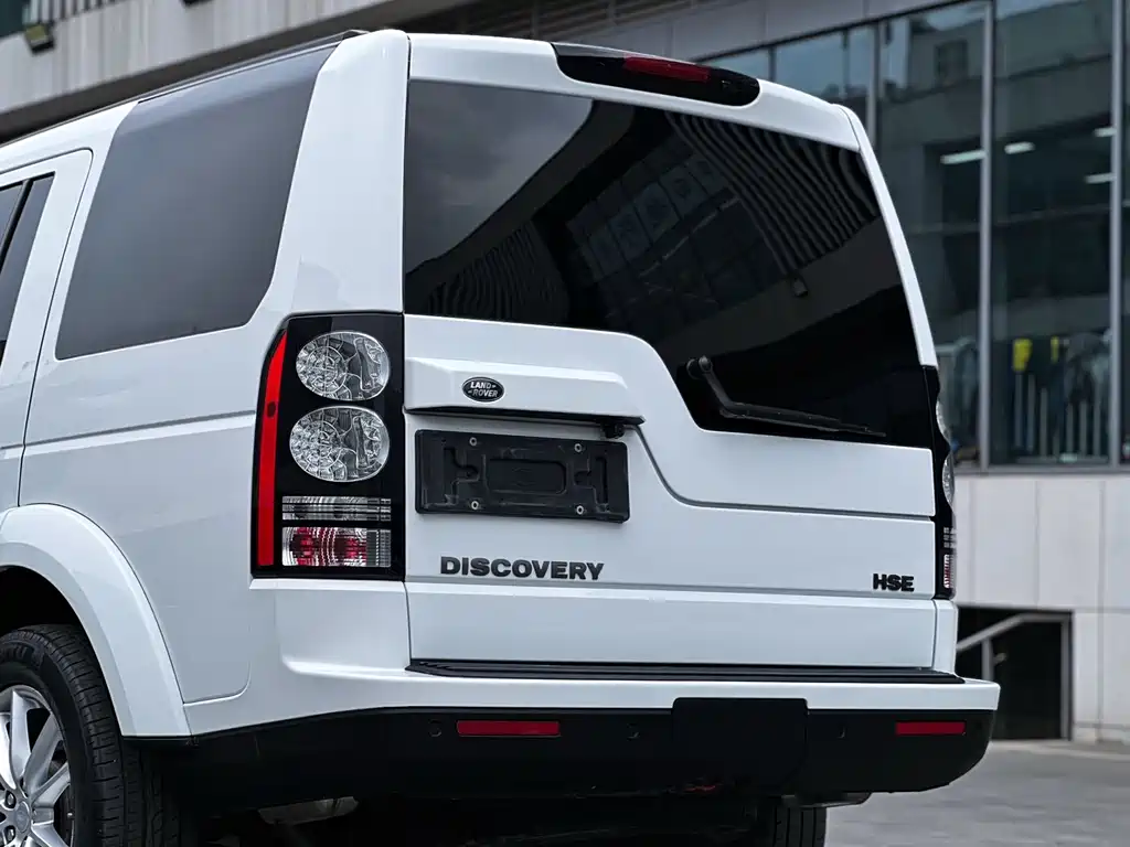 Land Rover Discovery 2016 — фото 4
