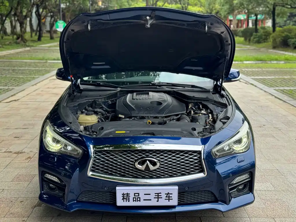 Infiniti Q50L 2017 — фото 20