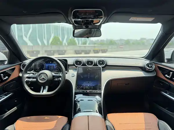 Mercedes-Benz C-Class 2023