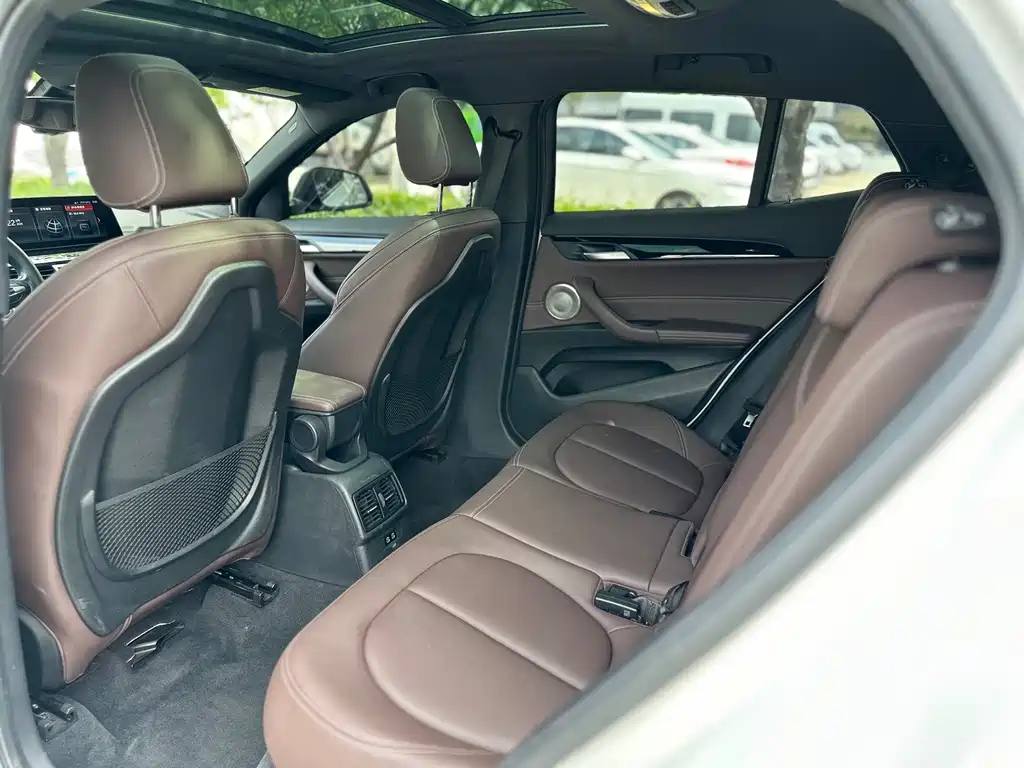 BMW X2 2021 — фото 19