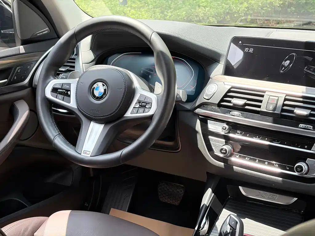 BMW X3 2021 — фото 9