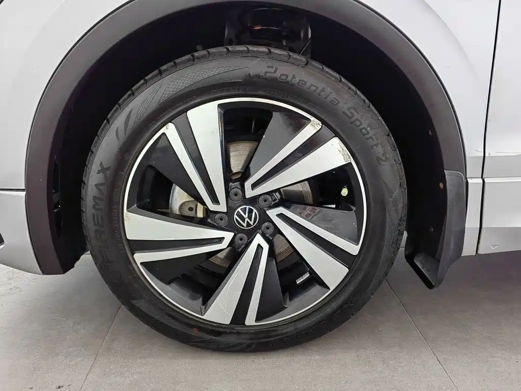 Volkswagen Tiguanx 2021 — фото 17
