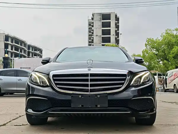 Mercedes-Benz E-Class 2019