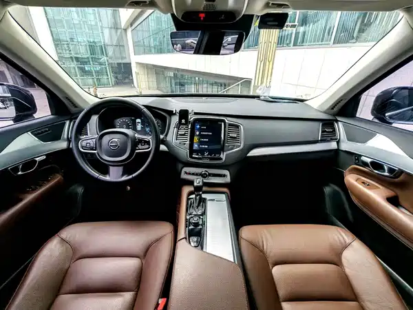 Volvo XC90 2018