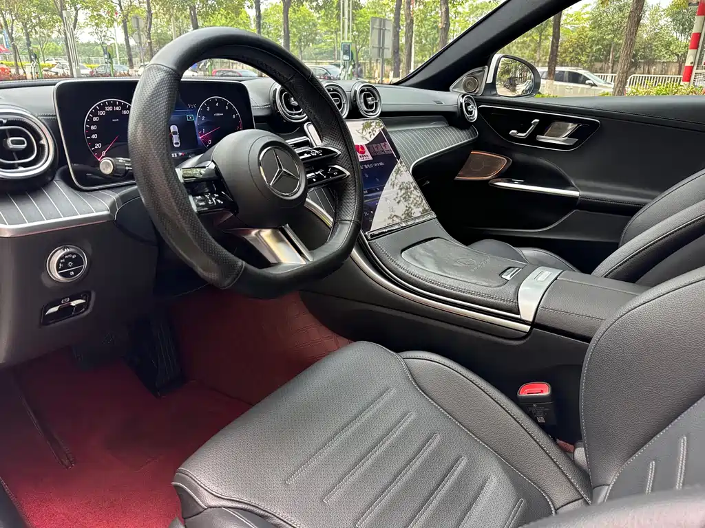 Mercedes-Benz C-Class 2023 — фото 5