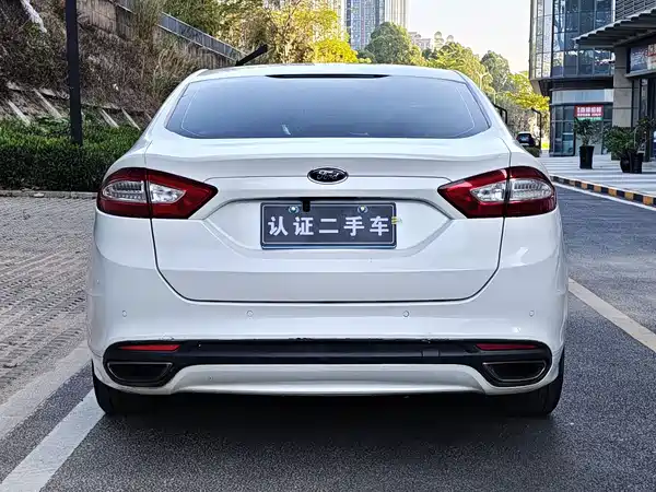 Ford Mondeo 2013