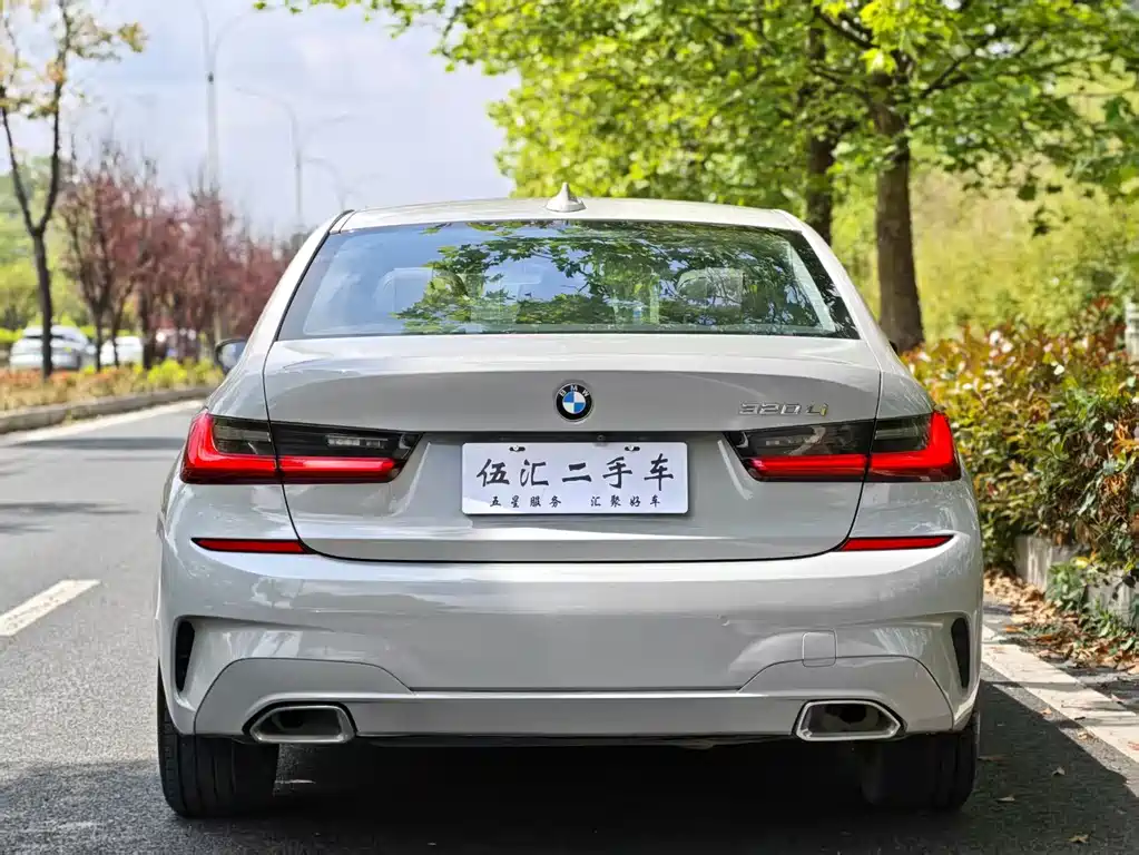 BMW 3 Series 2021 — фото 11