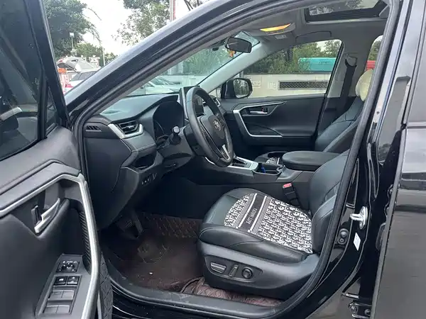 Toyota Wildlander 2022