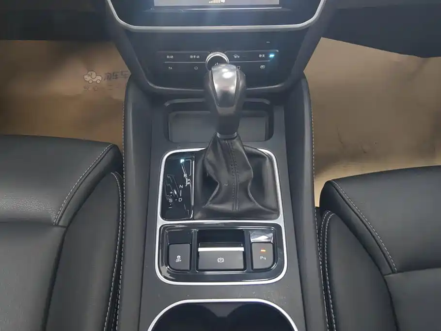 BYD Song MAX 2018 — фото 16