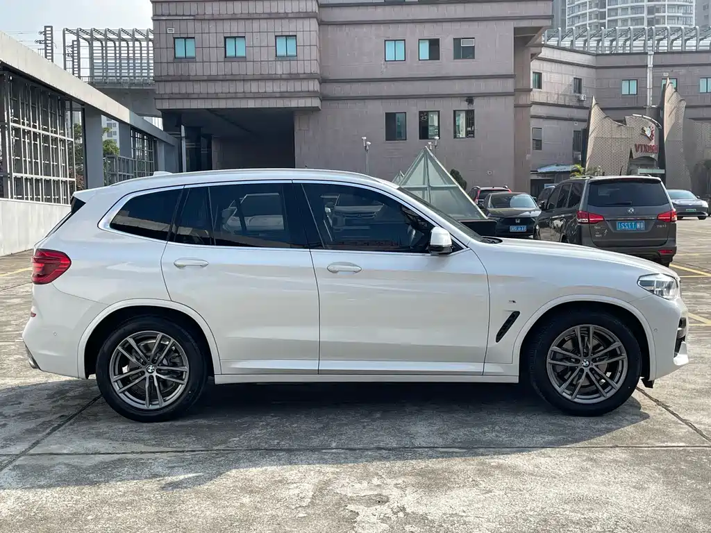BMW X3 2020 — фото 27