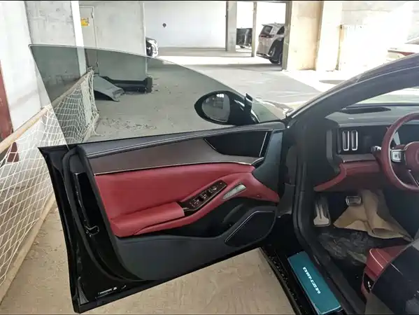 Denza Z9GT 2026