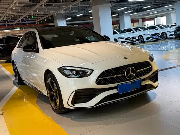 Mercedes-Benz C-Class 2022