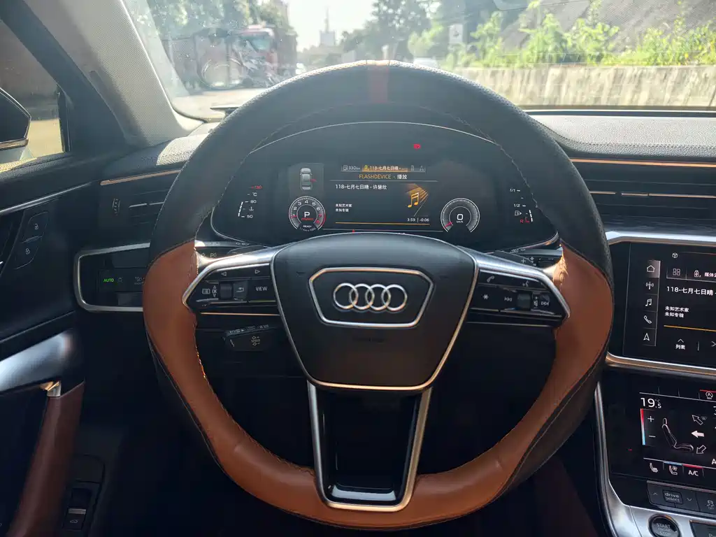 Audi A6L 2022 — фото 12