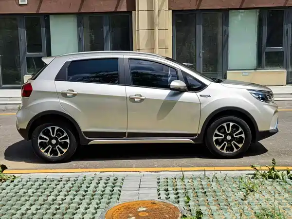 Geely Vision X3 2019
