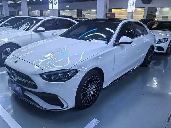 Mercedes-Benz C-Class 2025