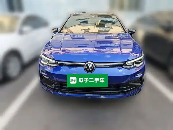 Volkswagen Golf 2021