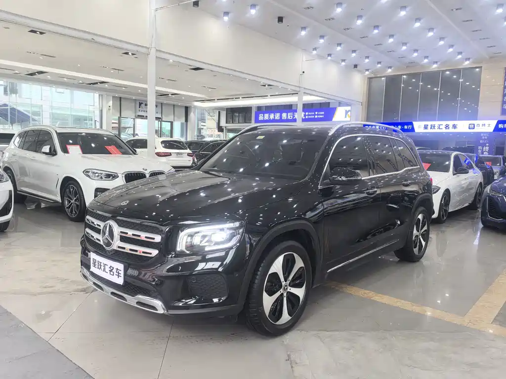 Mercedes-Benz GLB 2021